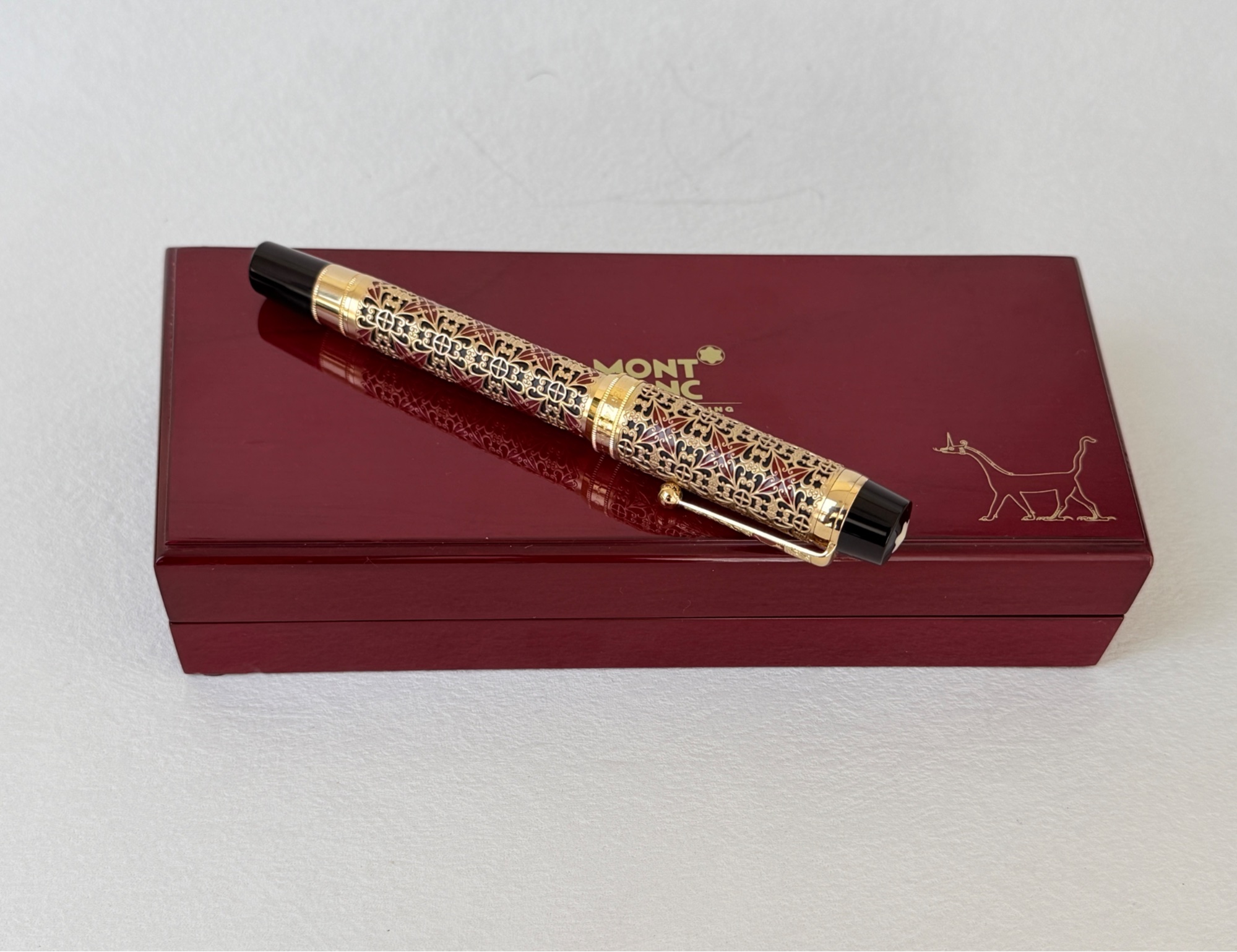 Montblanc Patron of Art Semiramis Limited Edition Fountain Pen 18K Gold Nib
