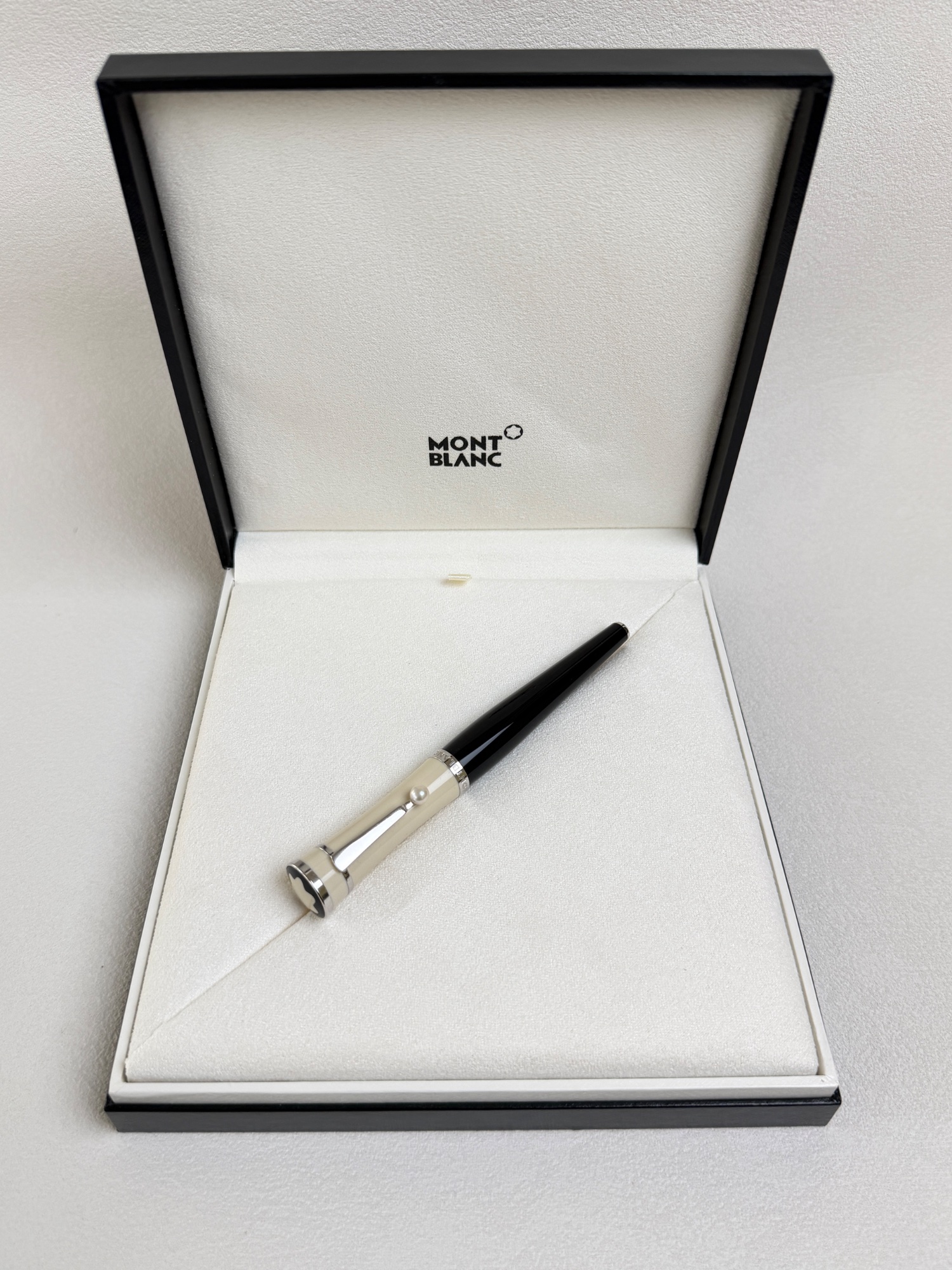 Product photo