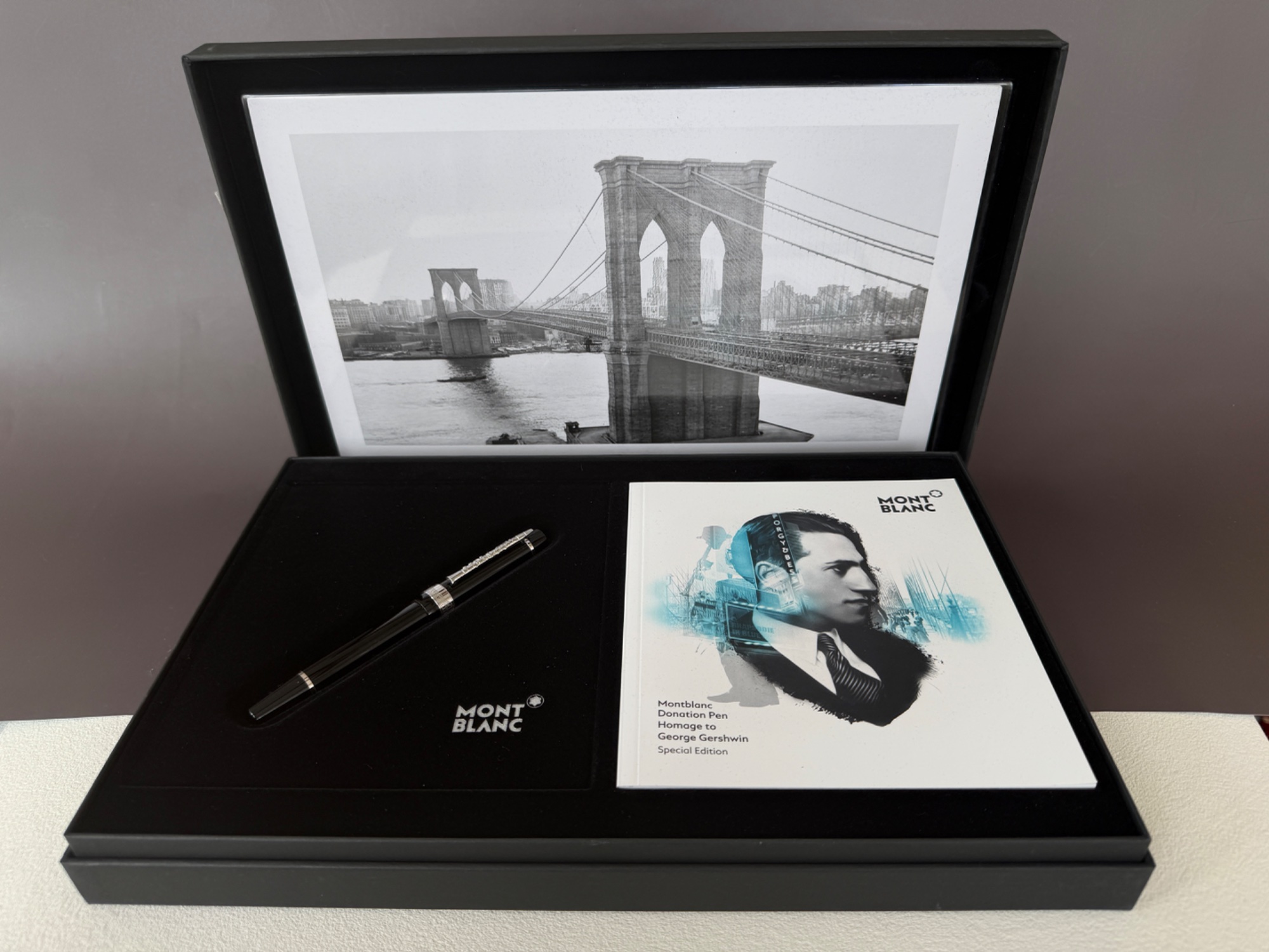 Montblanc George Gershwin Donation Series Special Edition Fountain Pen 18K M Nib