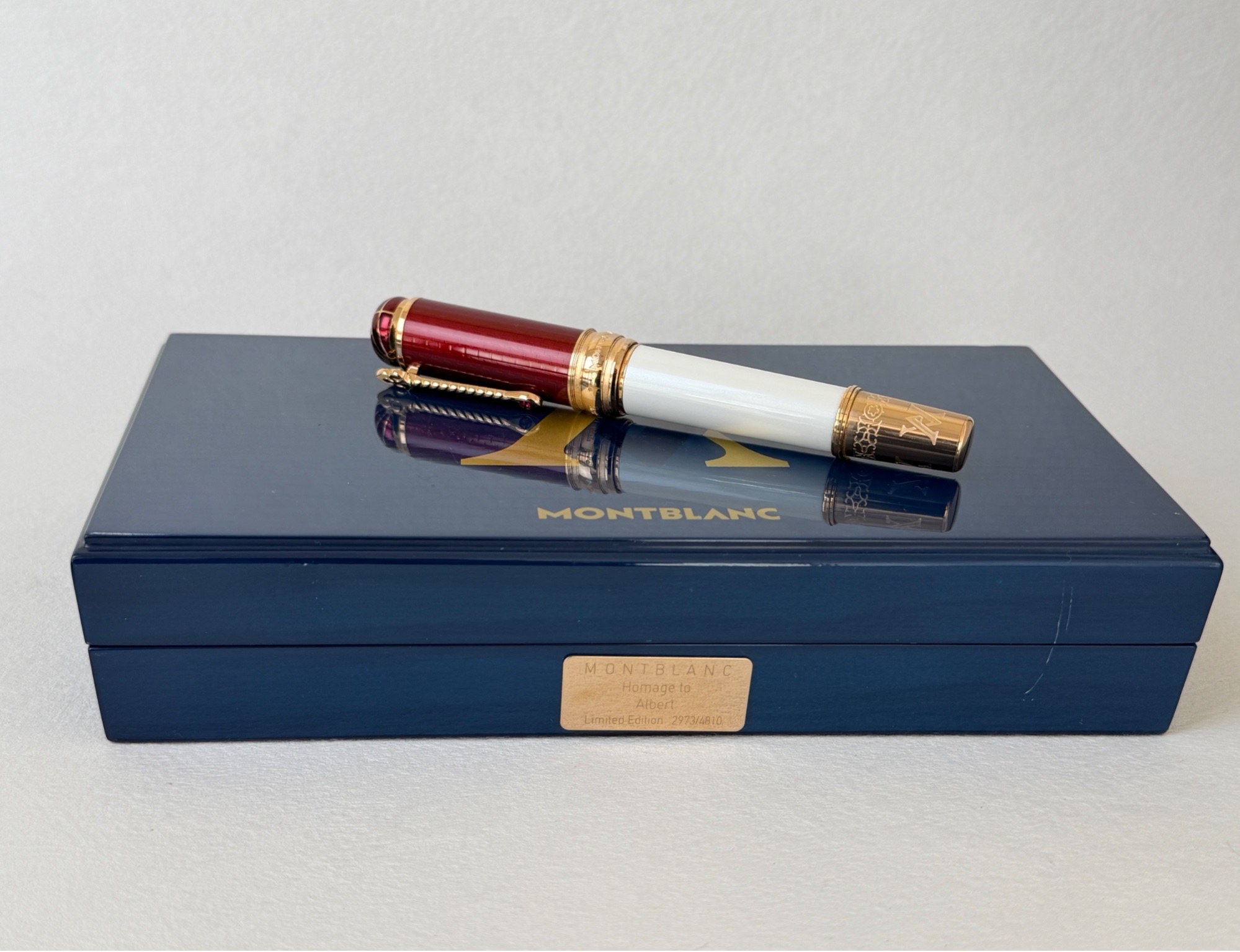Montblanc Patron of Art Homage Albert Limited Edition Fountain Pen M Gold Nib