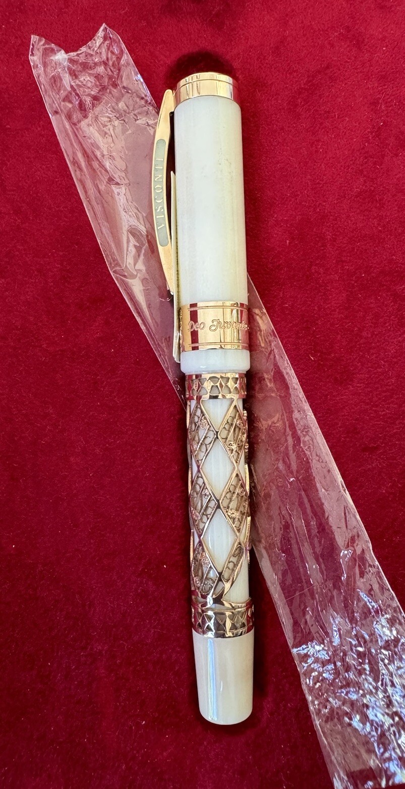 Visconti Monaco Royal Princely Wedding 23K Fountain Pen NEW - Image 3