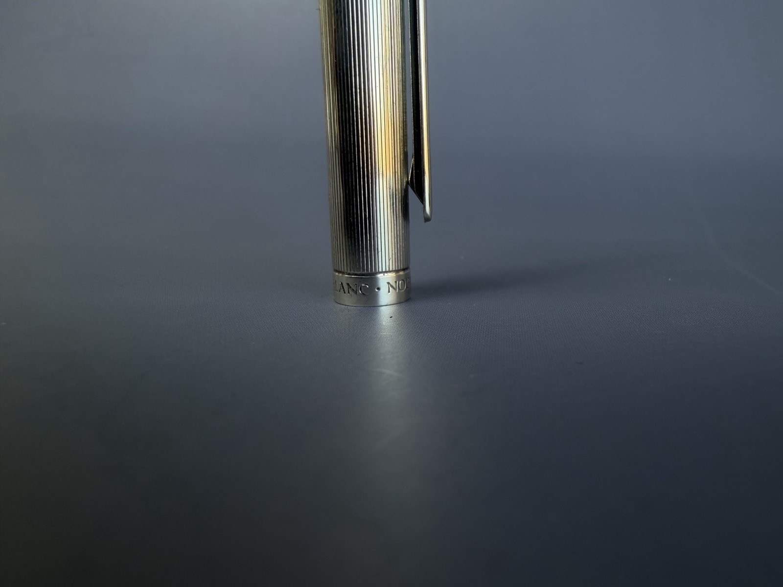 Montblanc Noblesse Fountain Pen Blue Marble 18K Gold M Nib - Image 9