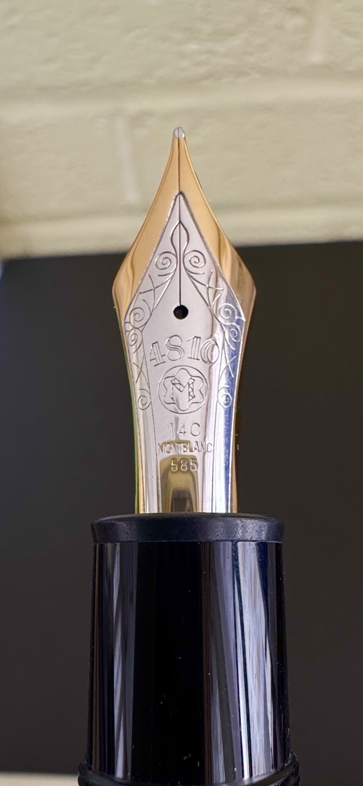 Montblanc Meisterstuck 149 Fountain Pen 14C Gold Medium Nib - Image 3