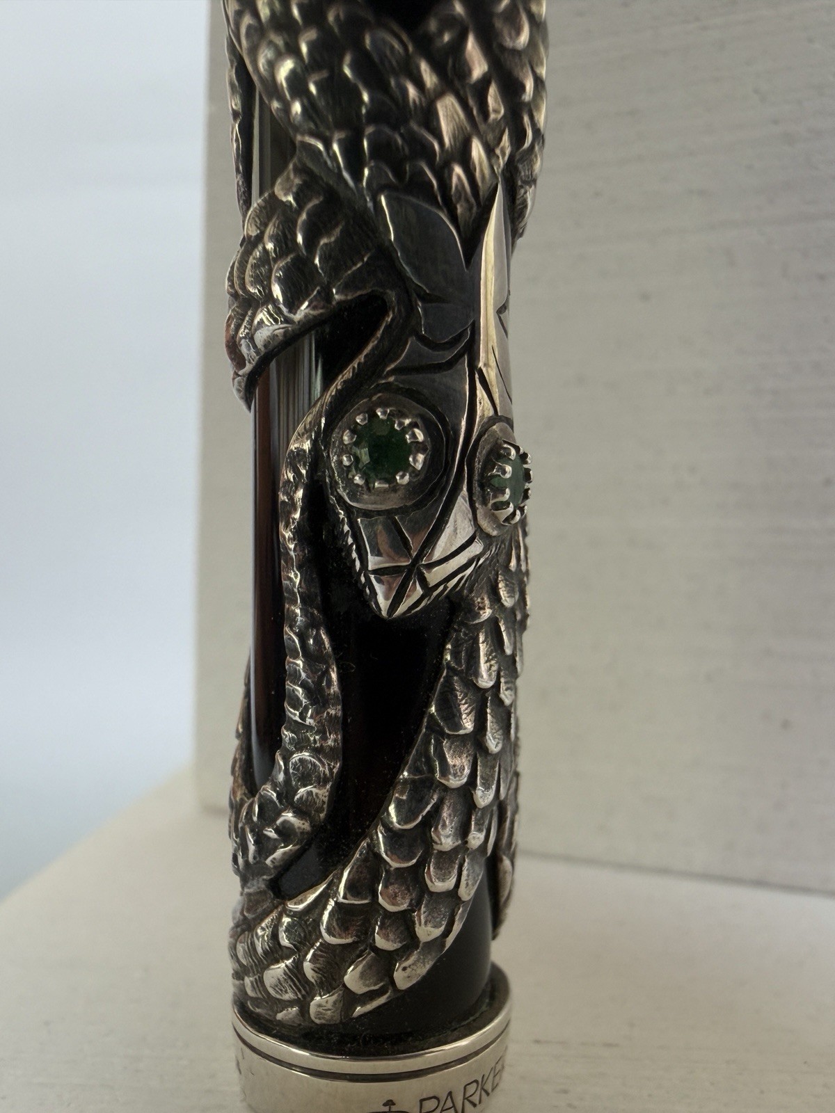 Parker Snake Limited Edition Fountain Pen Sterling Silver 18K Gold M Nib - Image 6