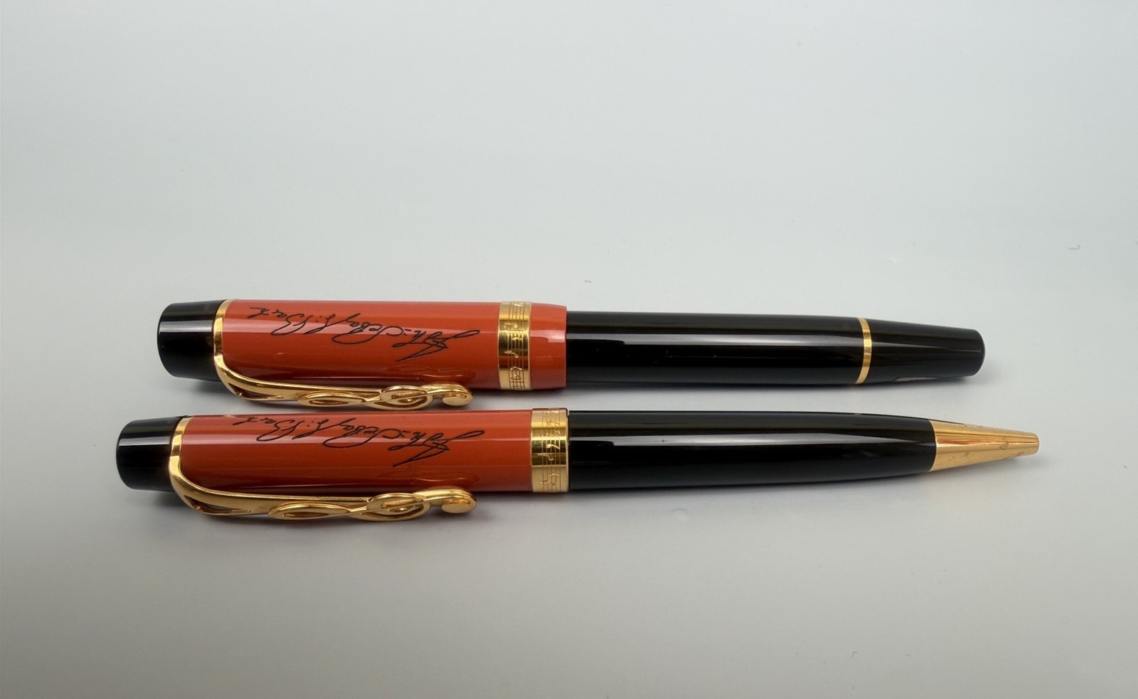 Montblanc Bach Limited Edition Set Fountain Pen and Pencil 18K Gold Nib - Image 3