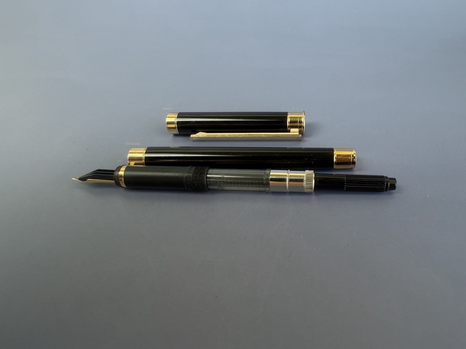 Montblanc Noblesse Fountain Pen Black Marble 18ct Gold M Nib - Image 10