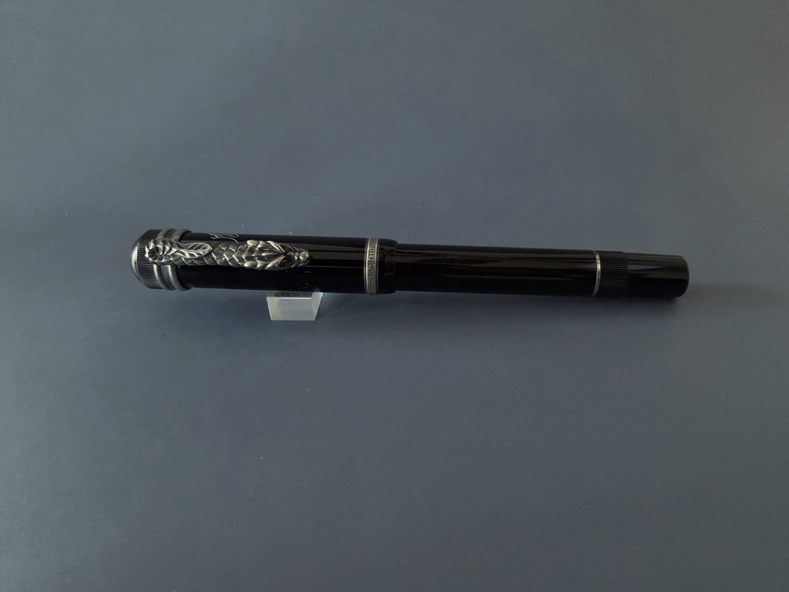 Montblanc Great Characters Alfred Hitchcock Rollerball Pen Limited Edition 3000 - Image 15