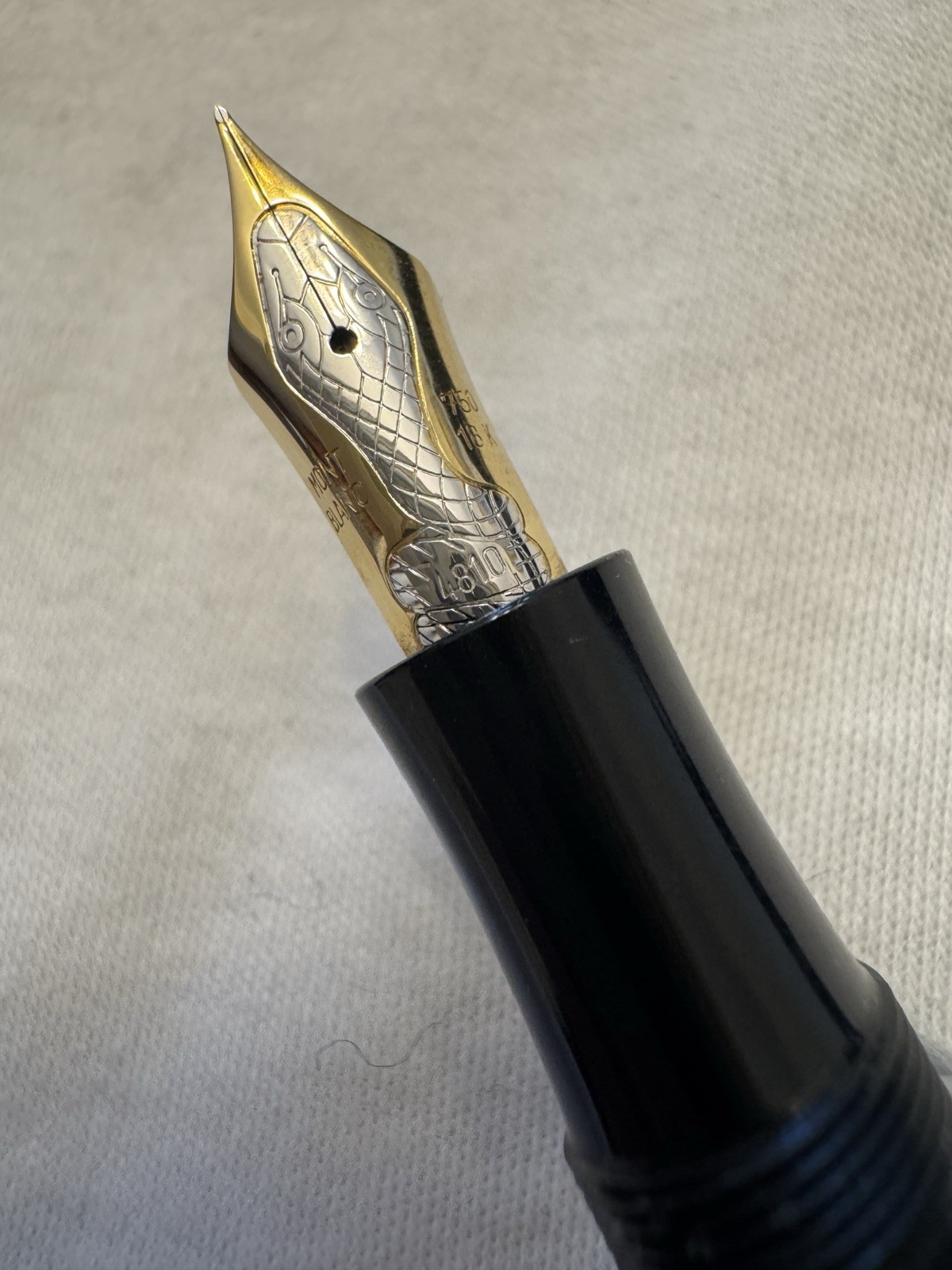 Waterman Commando Lacquered Red Fountain Pen Ballpoint Rollerball Set - Image 3