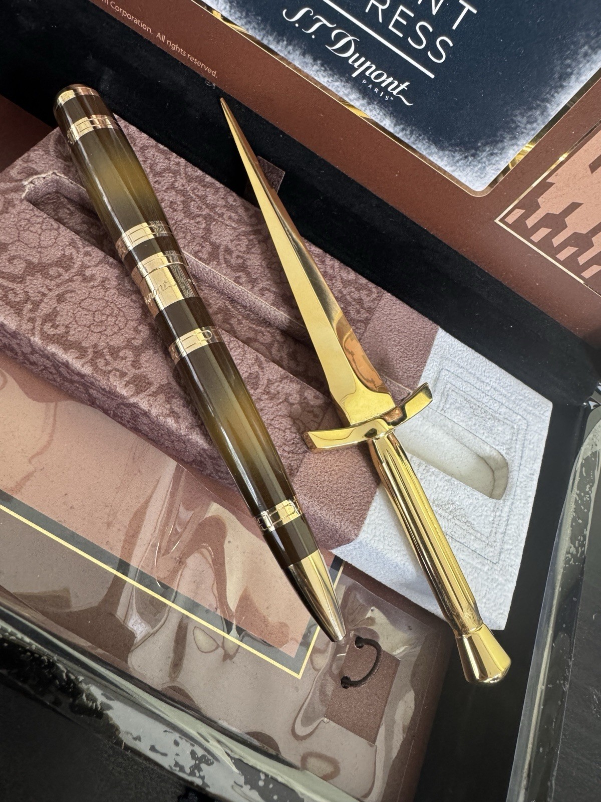 S.T. Dupont Ballpoint Pen D-Line Murder on the Orient Express Limited Edition - Image 5