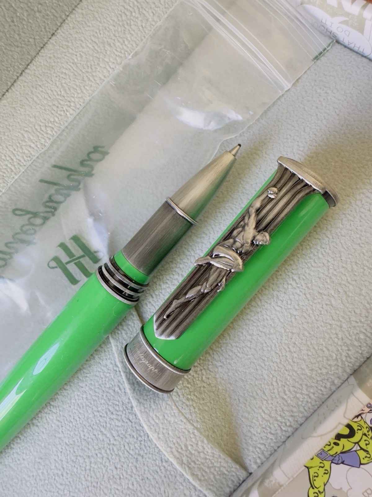 Montblanc Meisterstück Writers Edition Agatha Christie Fountain Pen 18K Gold Nib - Image 5