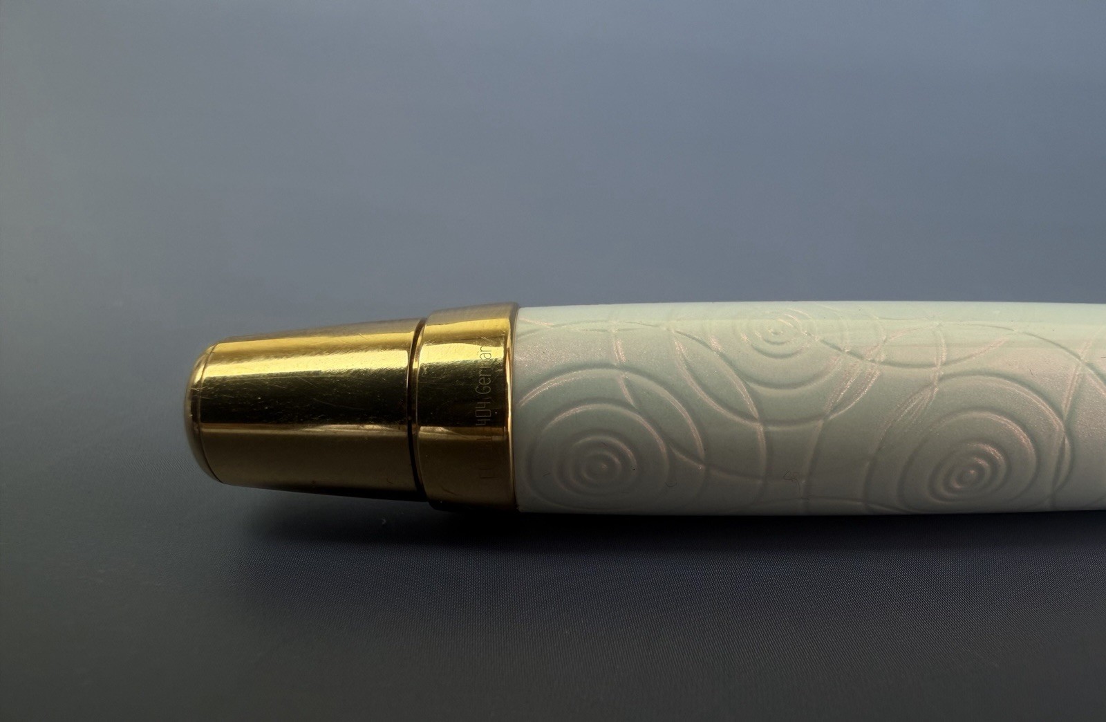 Montblanc Boheme Akoya Pearl Resin Lacquer Ballpoint Pen - Image 5