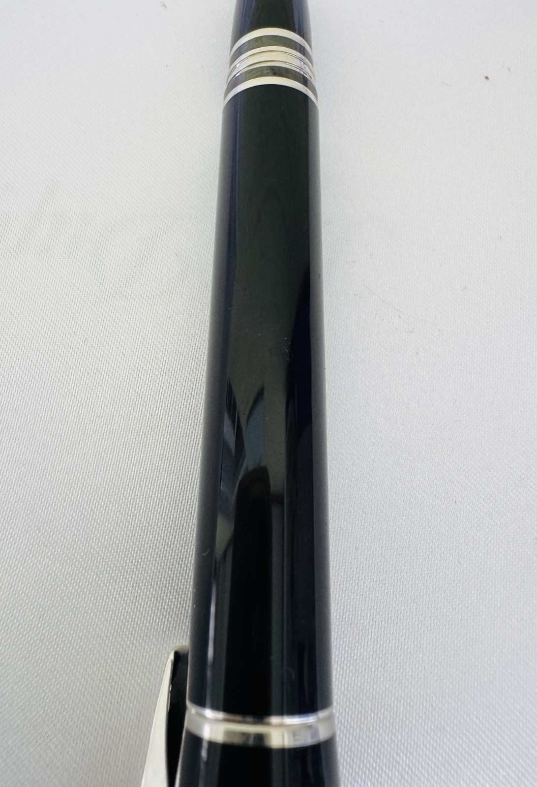 Montblanc StarWalker Rollerball Pen Black Resin Platinum Trim - Image 15