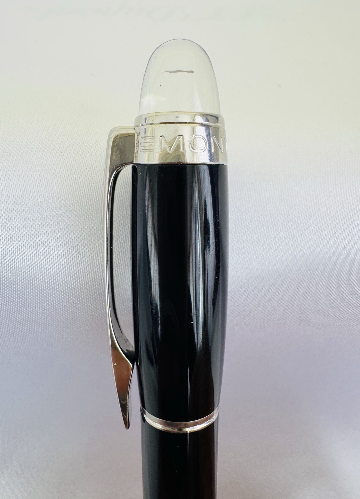 Montblanc StarWalker Rollerball Pen Black Resin Platinum Trim - Image 3