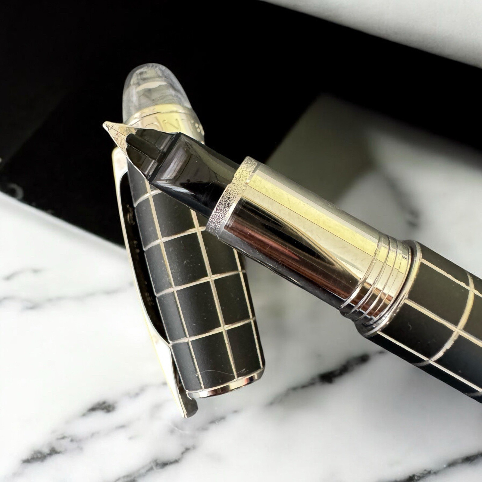 Montblanc Starwalker Fountain Pen Metal Rubber Silver Plated 14K Nib - Image 3