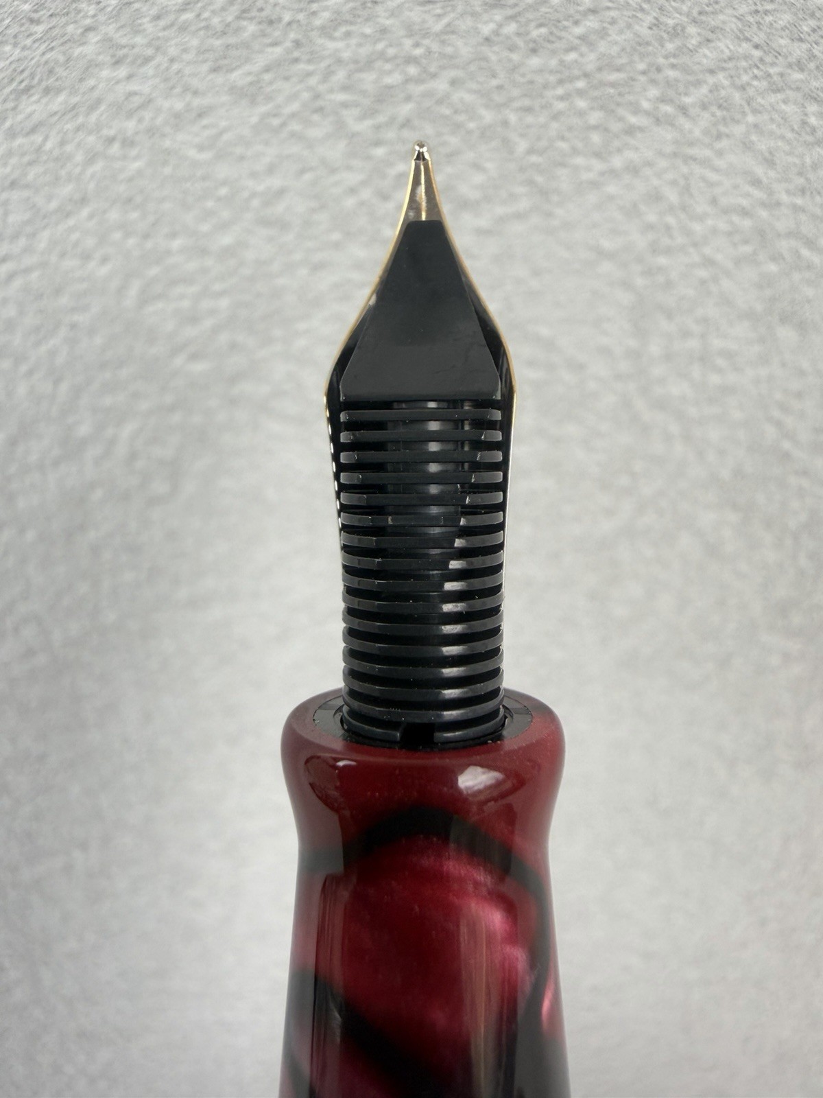 Visconti Kaleido Limited Edition 01/50 Burgundy Celluloid Fountain Pen 18K Nib - Image 6