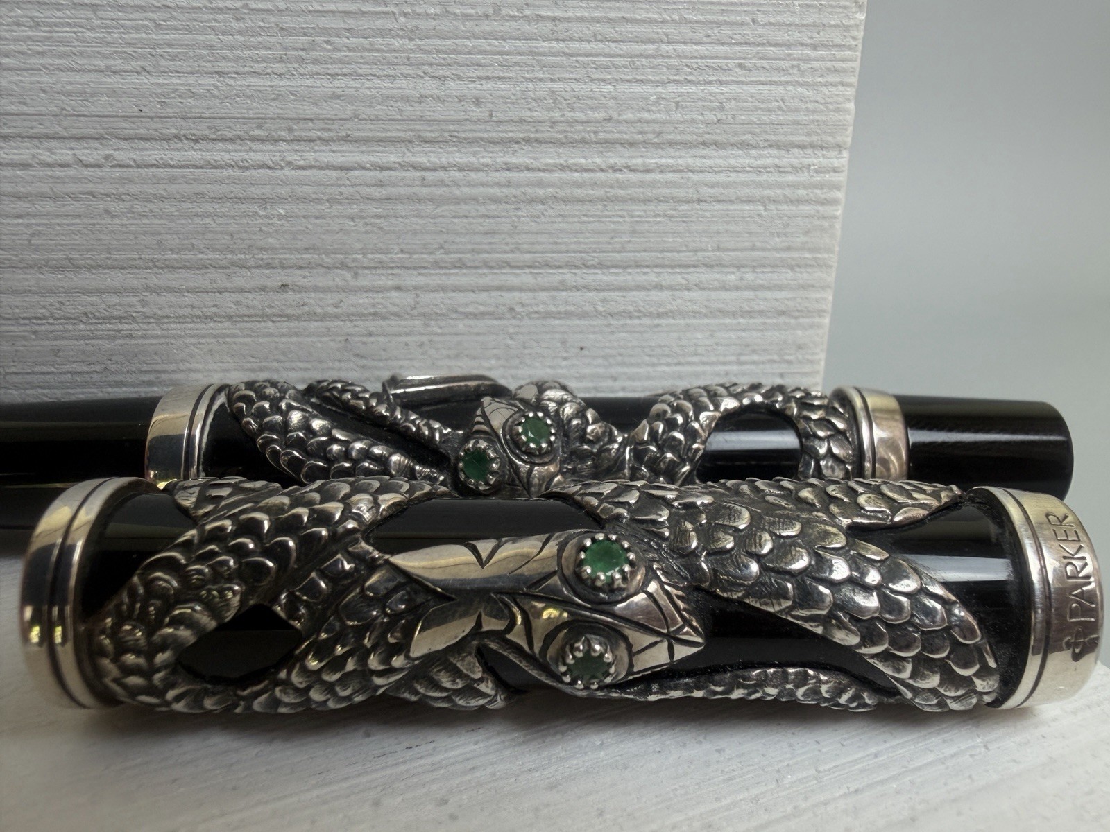 Parker Snake Limited Edition Fountain Pen Sterling Silver 18K Gold M Nib - Image 12