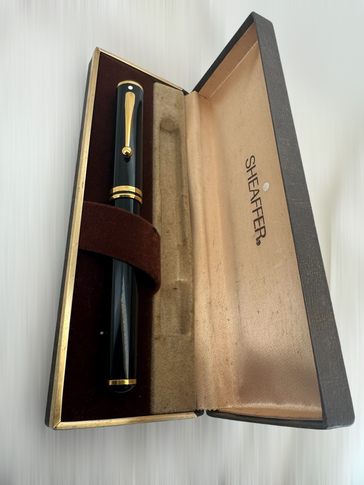 Sheaffer Grand Connoisseur 18K Gold Nib Fountain Pen - Image 3