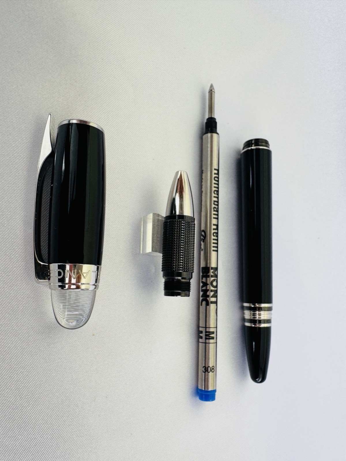 Montblanc StarWalker Rollerball Pen Black Resin Platinum Trim - Image 8