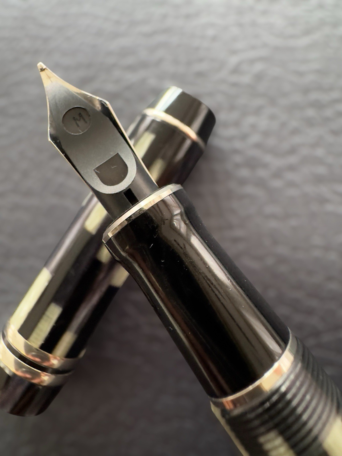 Cartier Louis Cartier Limited Edition Fountain Pen 18K M Nib - Image 4