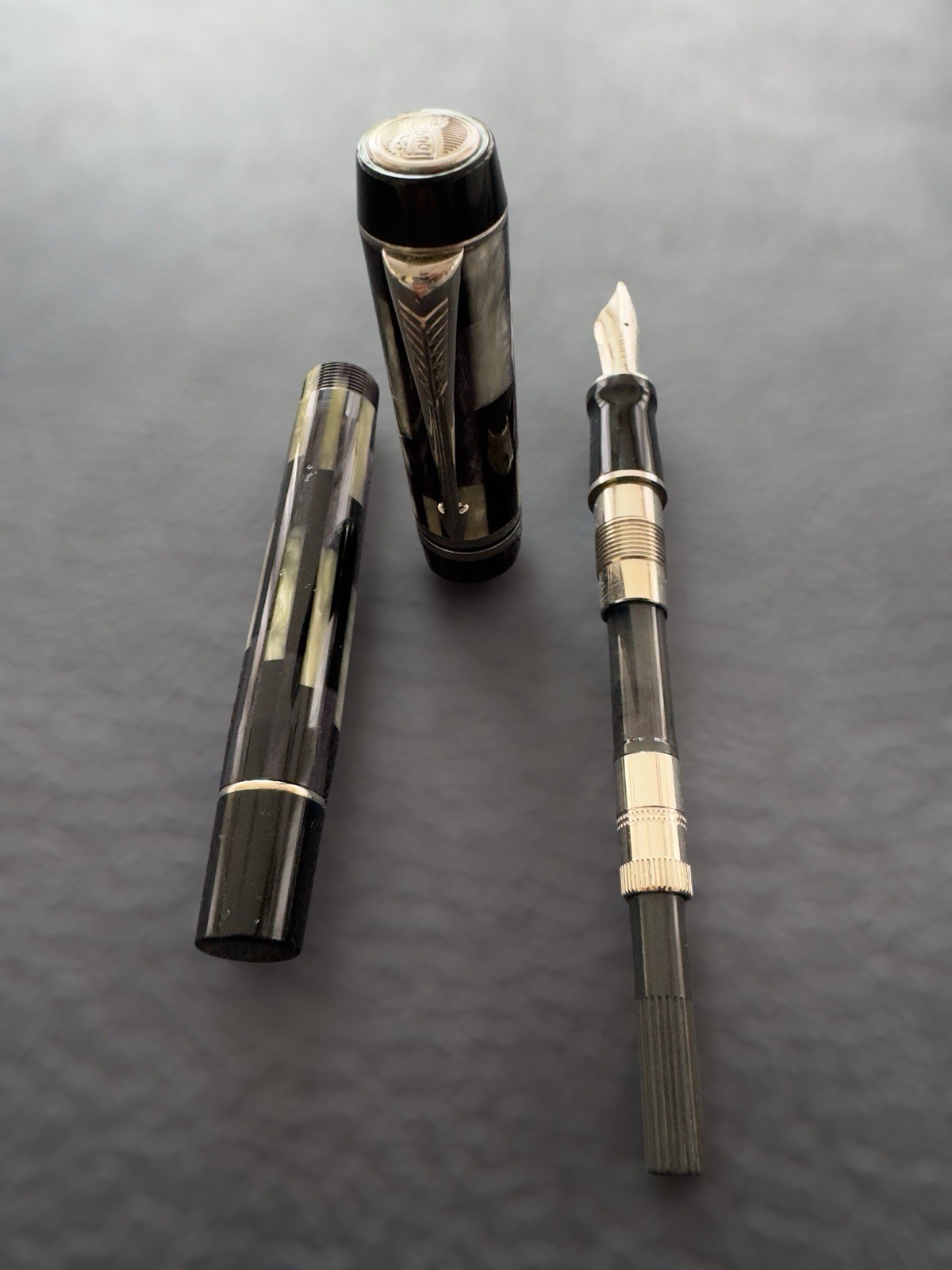 Cartier Louis Cartier Limited Edition Fountain Pen 18K M Nib - Image 5