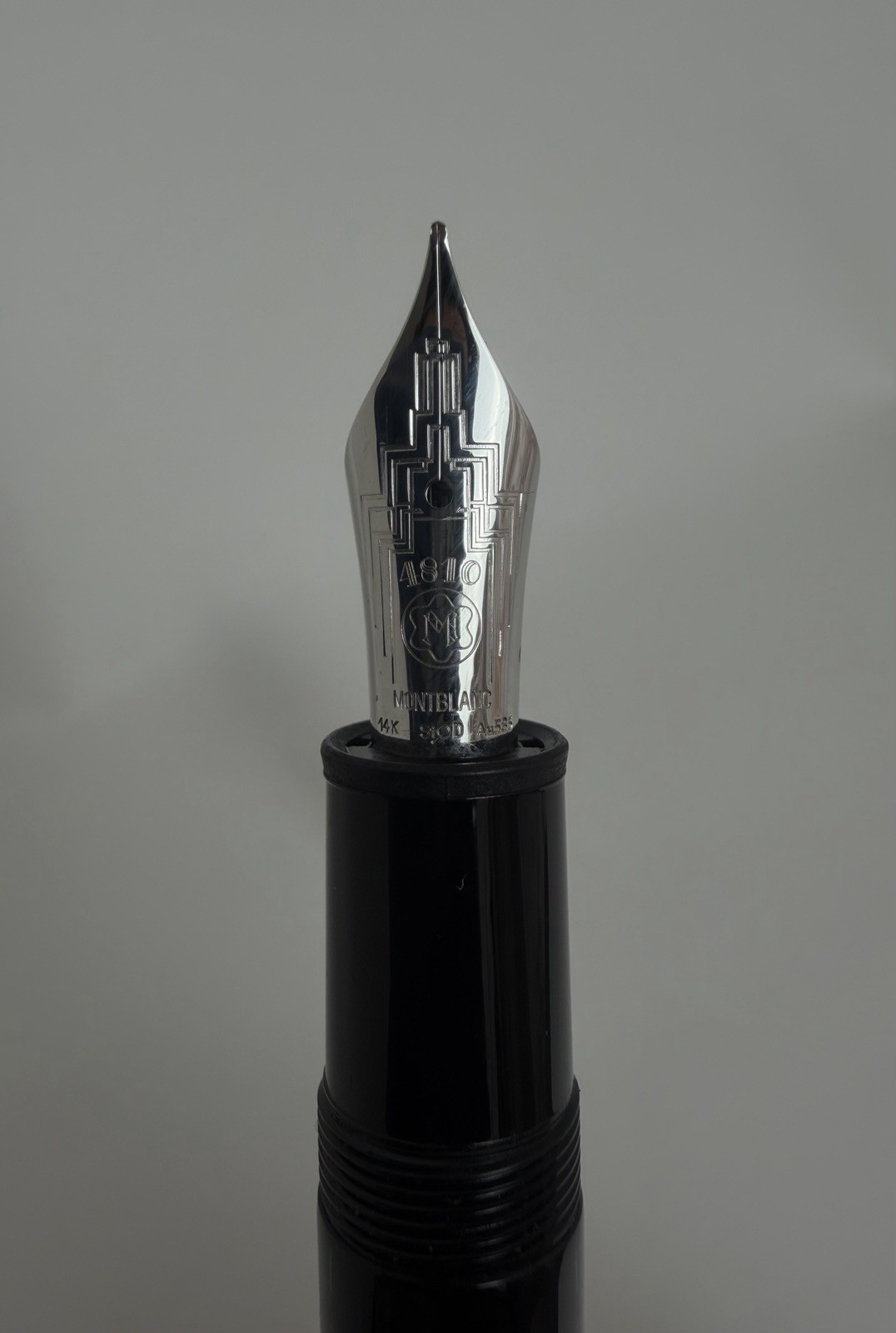 Montblanc George Gershwin Donation Series Special Edition Fountain Pen 18K M Nib - Image 6