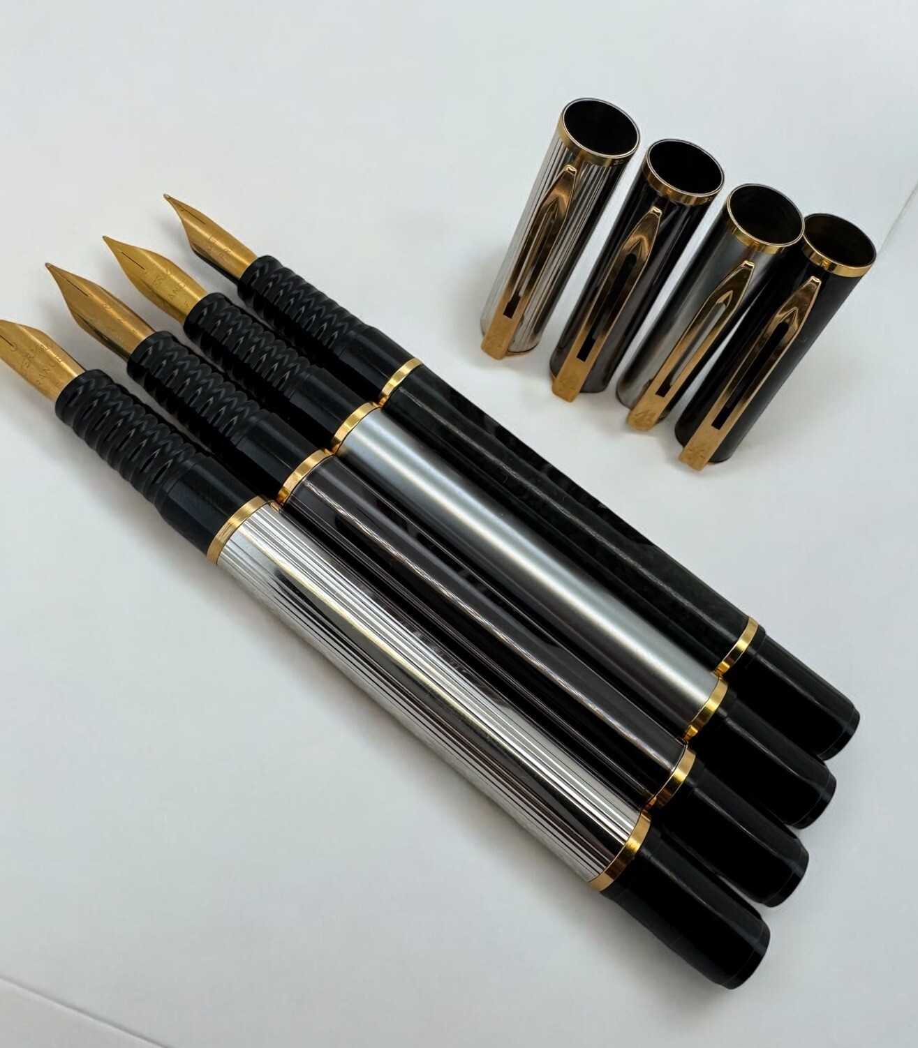 4 Waterman Fountain Pens Set Metal Lined Gold Trim M and F Nibs France NEW - Image 2
