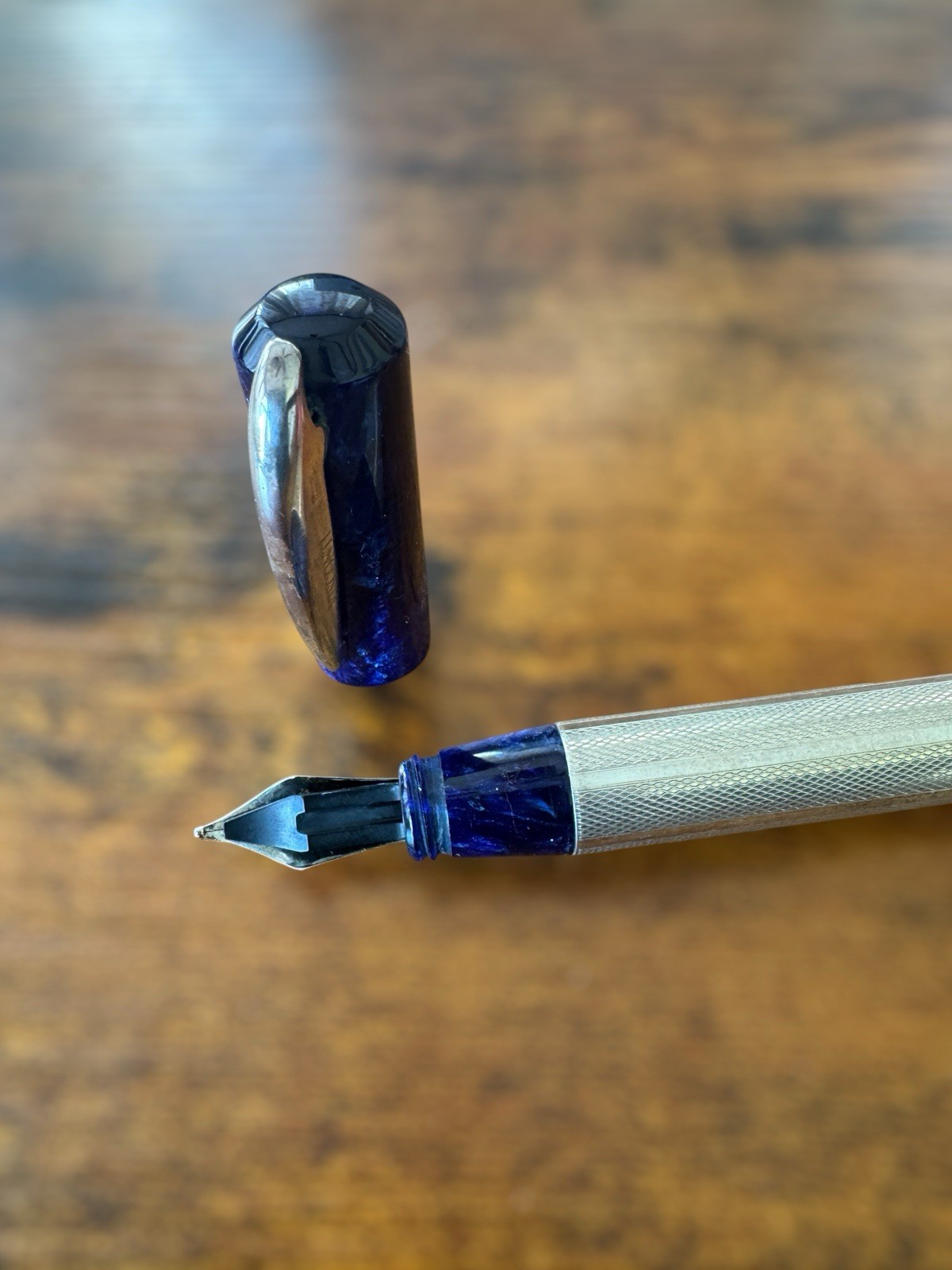 Visconti Rinascimento Star Dust Celluloid Cobalt Fountain Pen 14K M Nib - Image 9