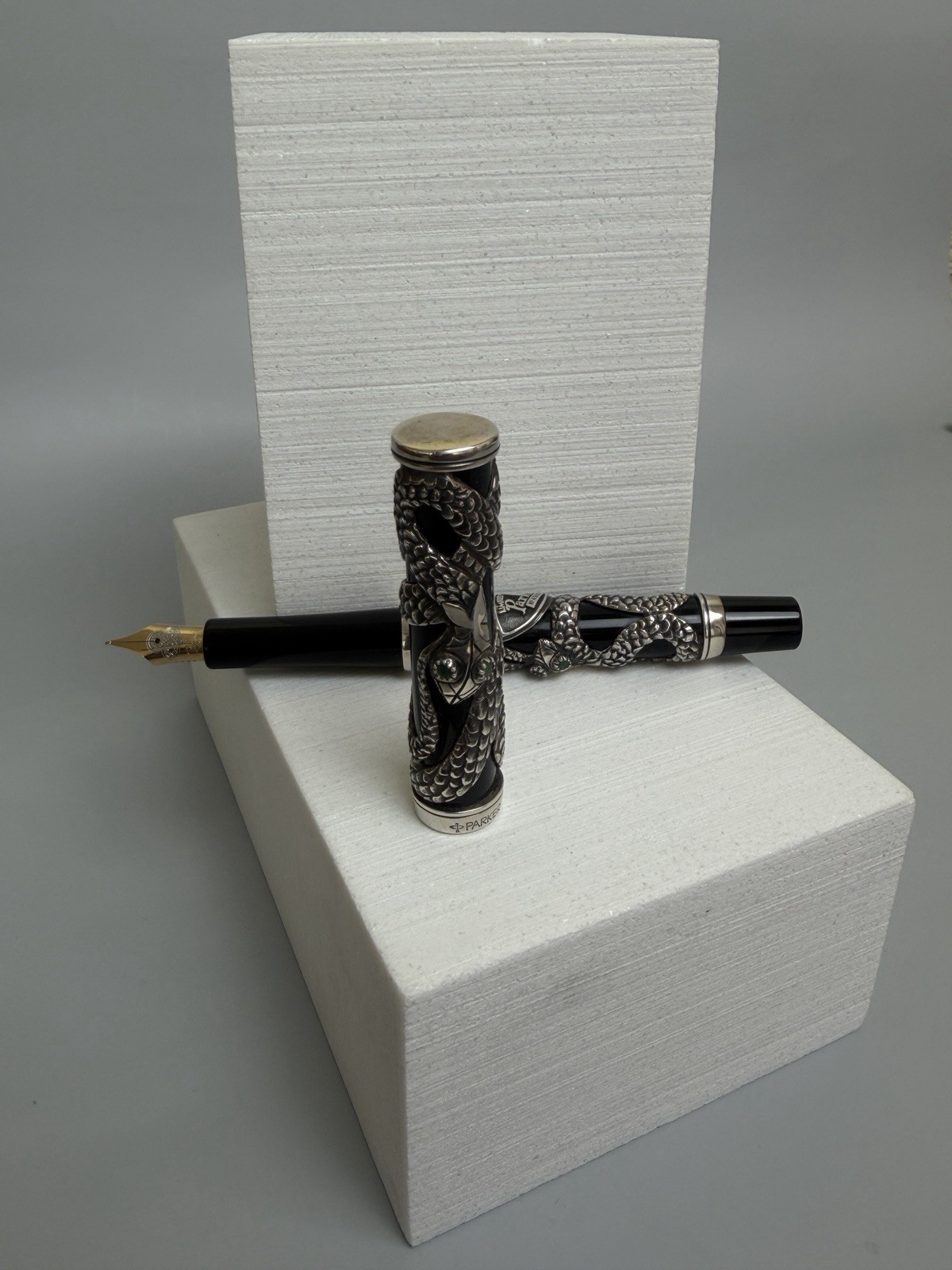 Parker Snake Limited Edition Fountain Pen Sterling Silver 18K Gold M Nib