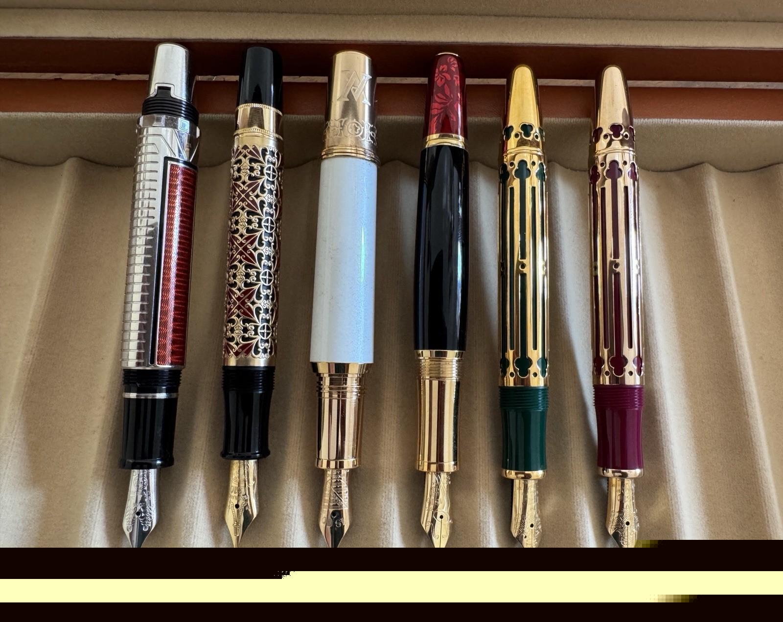 Montblanc Patron Of Art Limited Edition 6 Fountain Pens Set 18K Gold Nib - Image 3