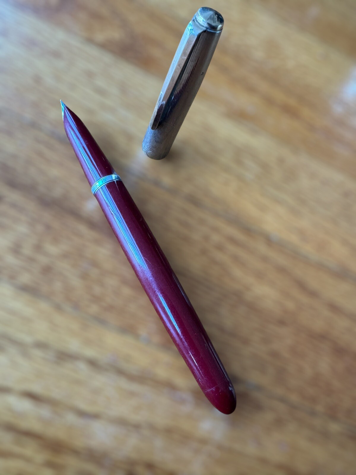 Vintage Parker 21 Burgundy Fountain Pen USA