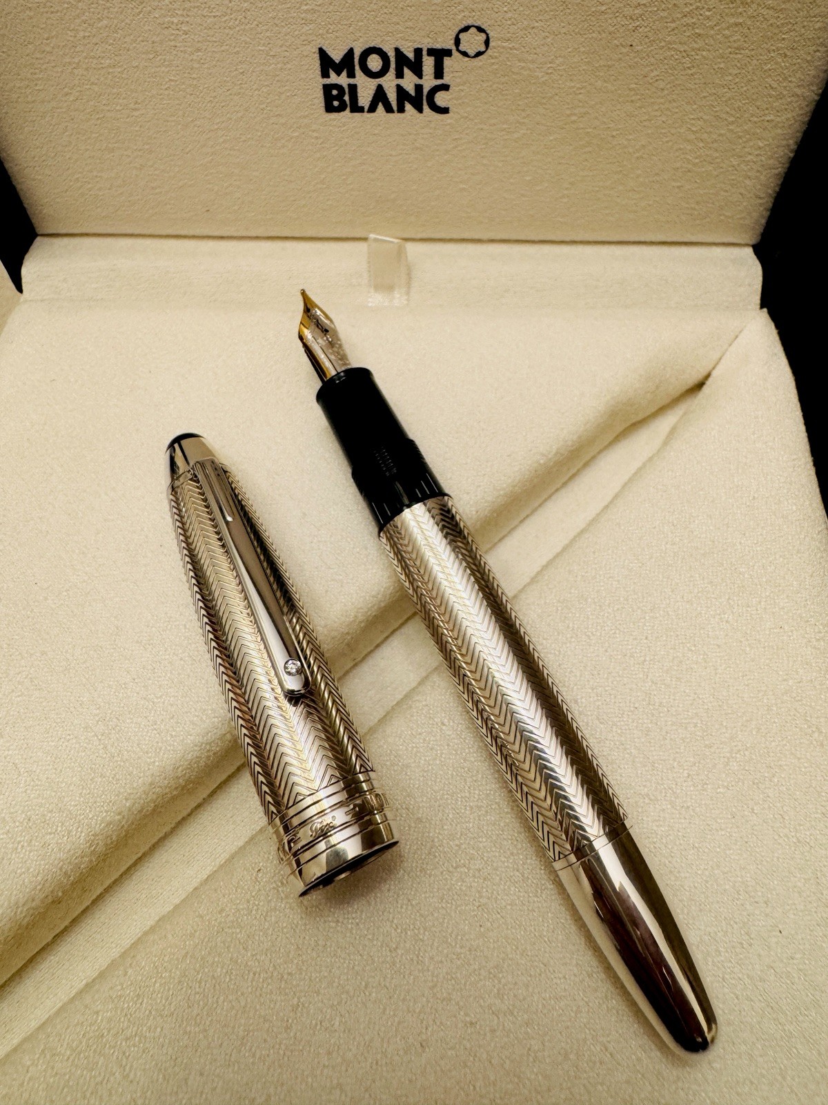 Montblanc Barley 146 Solitaire Solid Sterling Silver Fountain Pen 18K M Nib - Image 6