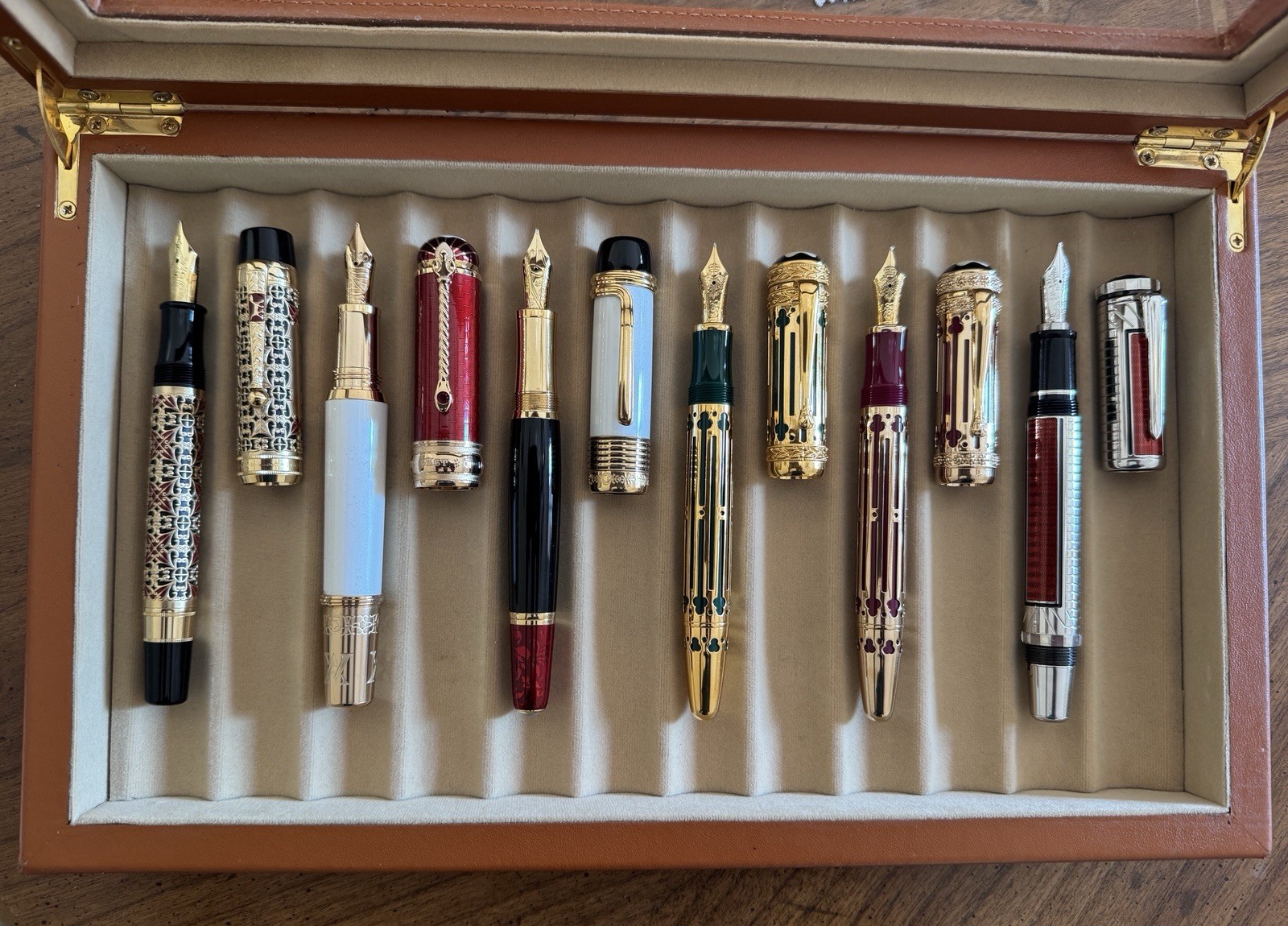 Montblanc Patron Of Art Limited Edition 6 Fountain Pens Set 18K Gold Nib