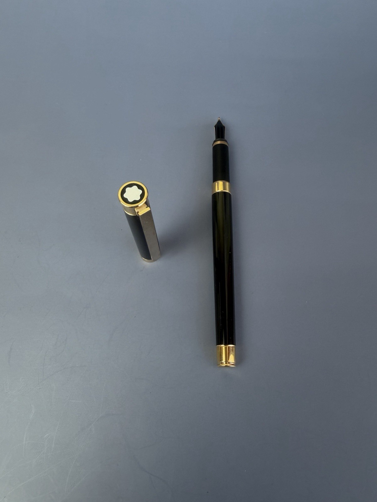 Montblanc Noblesse Fountain Pen Black Marble 18ct Gold M Nib