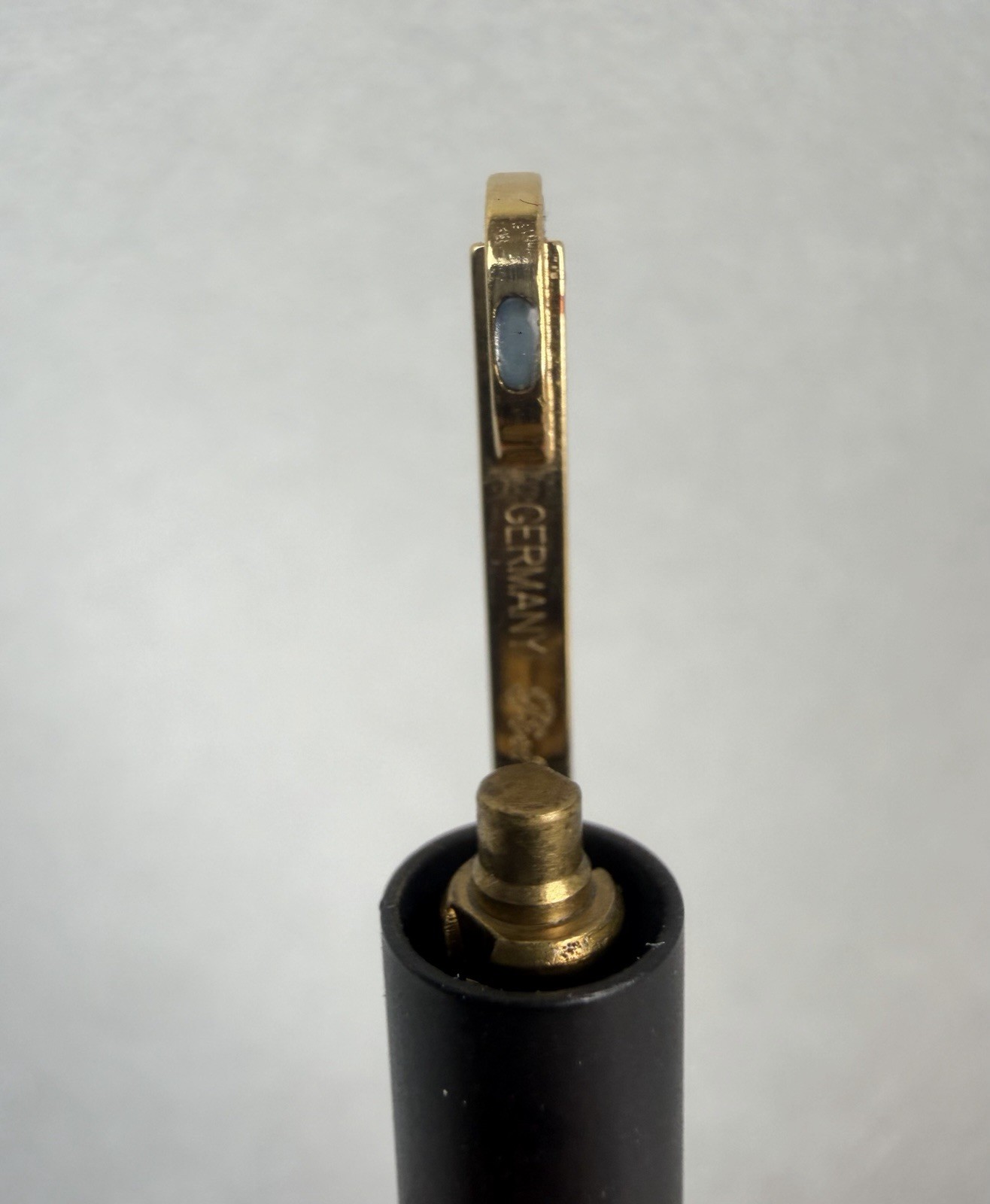 Montblanc Scenium Ballpoint Pen Black Gold Trim - Image 10