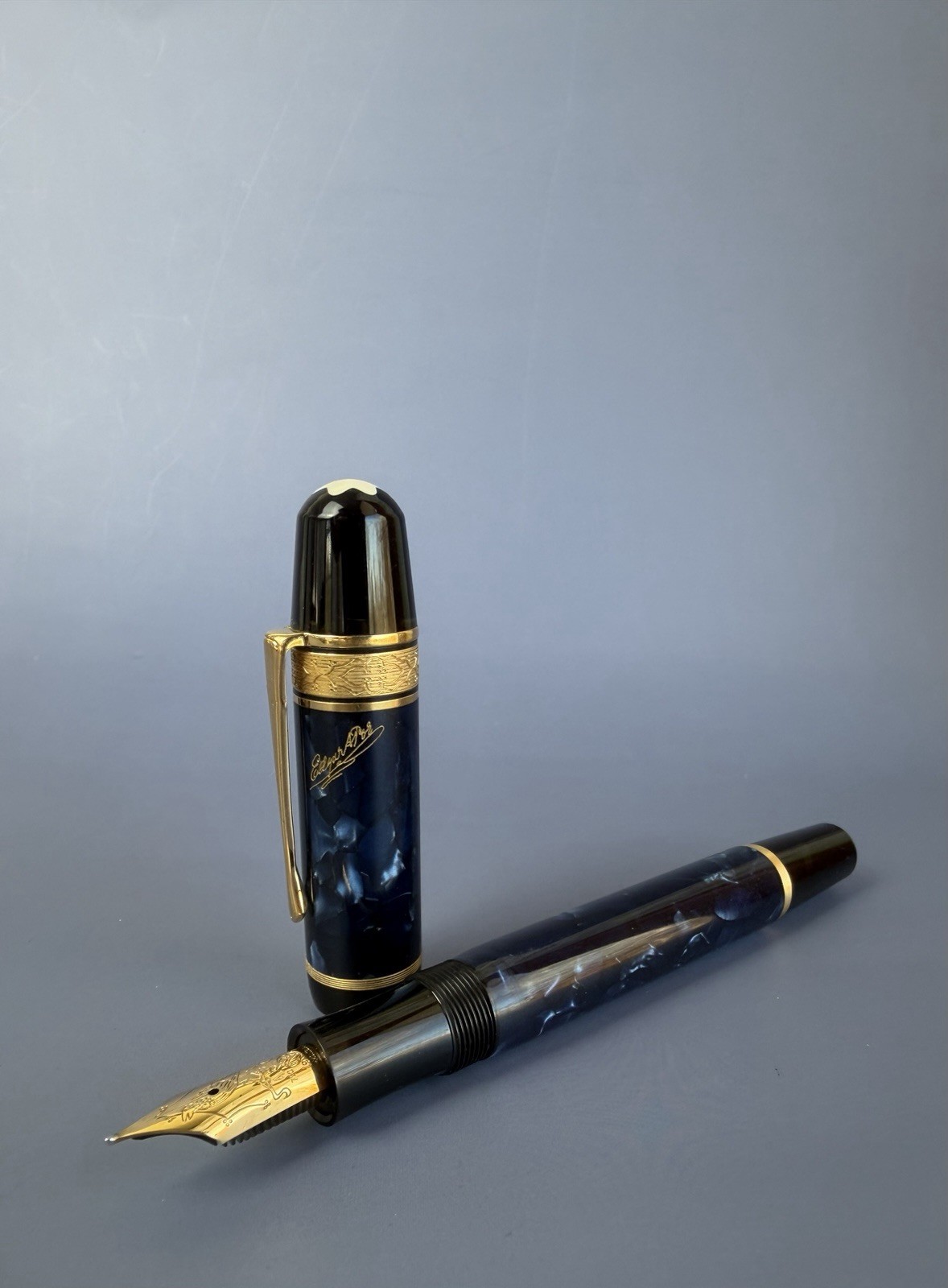 Montblanc Writers Edition Edgar Allan Poe Fountain Pen 18K M Nib - Image 4