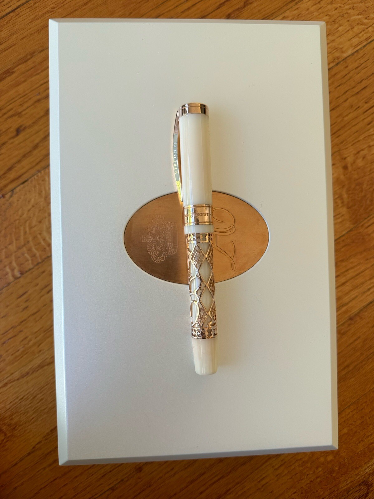 Visconti Monaco Royal Princely Wedding 23K Fountain Pen NEW - Image 2