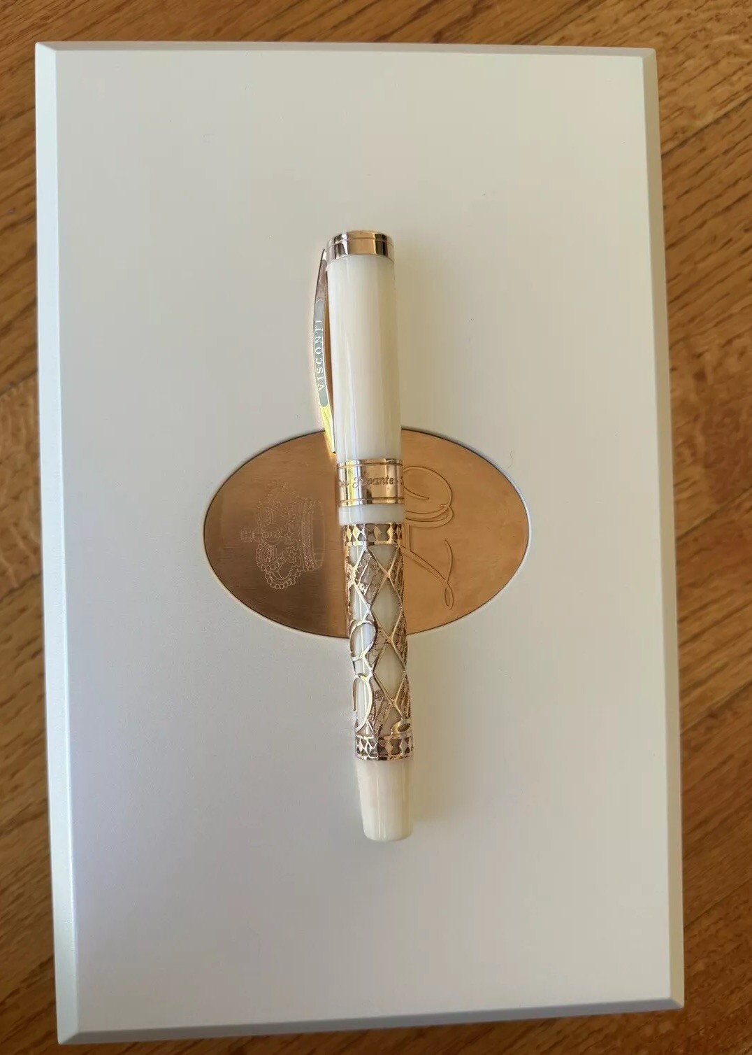 Visconti Monaco Royal Princely Wedding Limited Edition Rollerball Pen - Image 9