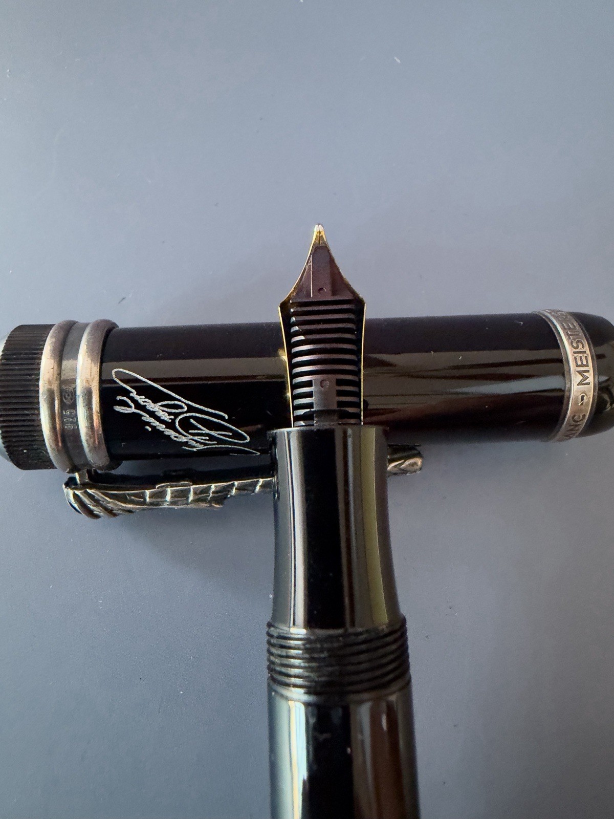 Montblanc Great Characters Alfred Hitchcock Rollerball Pen Limited Edition 3000 - Image 11